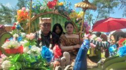 Niken Salindri Jadi Magnet Petik Laut Pantai Lampon, Ribuan Warga Padati Pesisir Pesanggaran